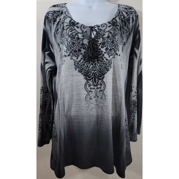 World Unity Woman Black Gray Floral Rhinestone Tassel Tie Top 0X Lightweight - Picture 1 of 6